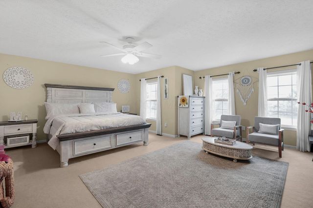 8300 Kennedy Road, Blacklick, OH 43004