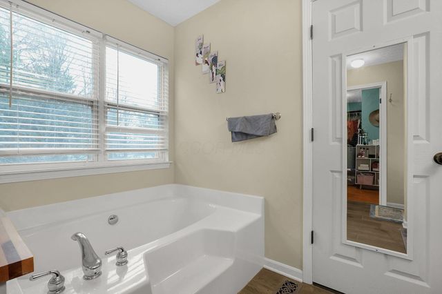 8300 Kennedy Road, Blacklick, OH 43004