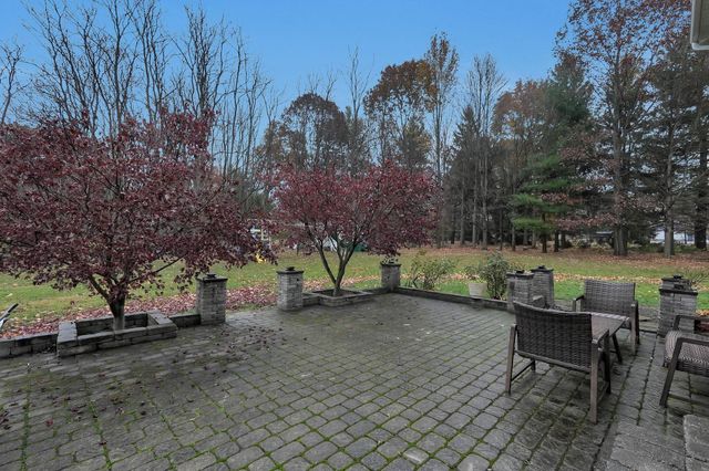 8300 Kennedy Road, Blacklick, OH 43004