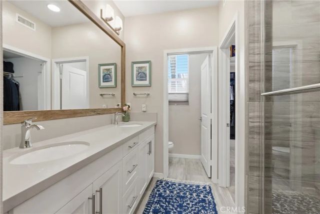 5573 Palm Drive, Hawthorne, CA 90250