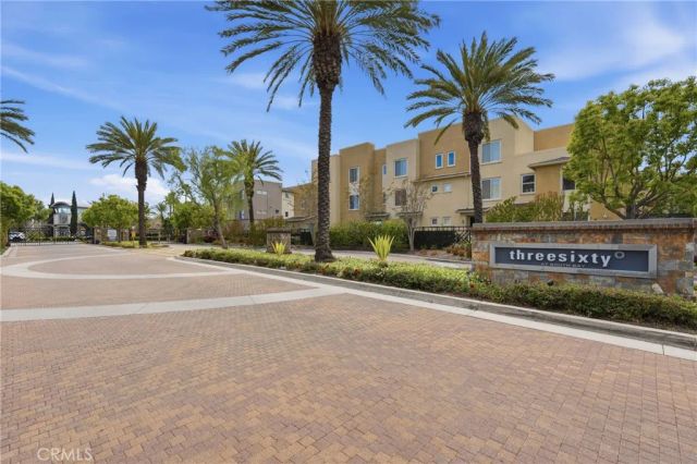5573 Palm Drive, Hawthorne, CA 90250