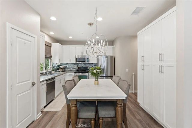 5573 Palm Drive, Hawthorne, CA 90250