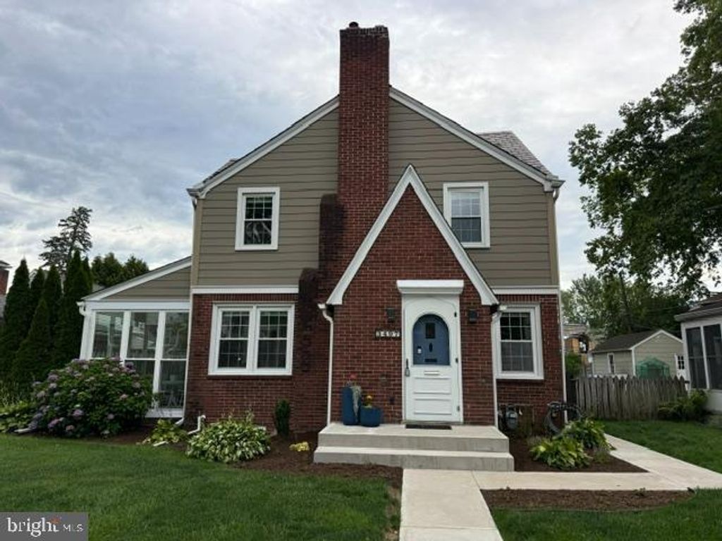 3497 N 4TH ST, Harrisburg, PA 17110