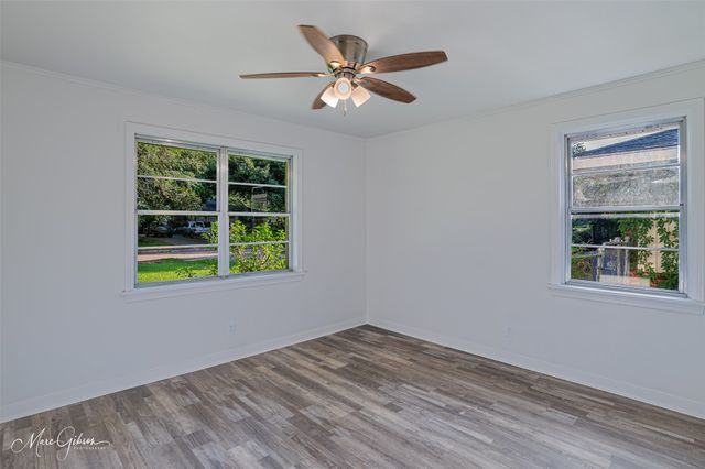 137 Lynn Avenue, Shreveport, LA 71105