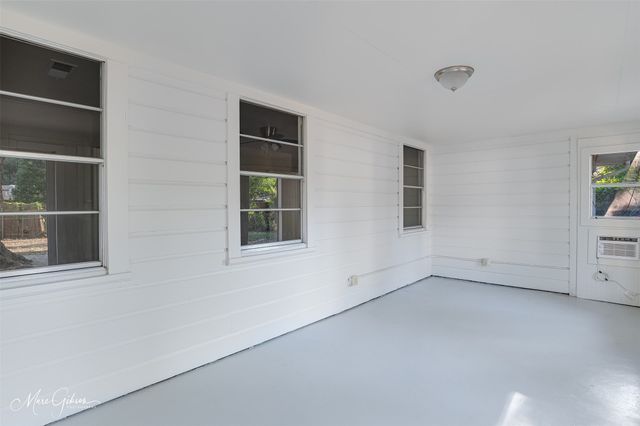 137 Lynn Avenue, Shreveport, LA 71105