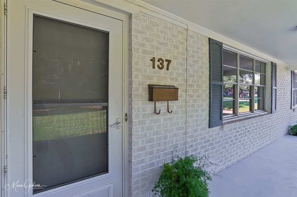 137 Lynn Avenue, Shreveport, LA 71105
