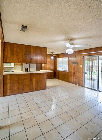 4223 Bayliss, San Antonio, TX 78233