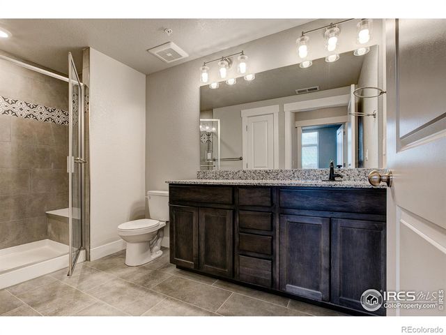 265 High Point Drive 205, Longmont, CO 80504