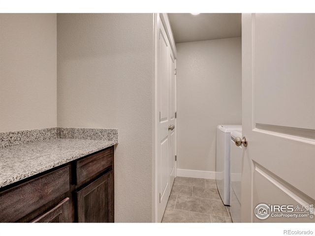 265 High Point Drive 205, Longmont, CO 80504