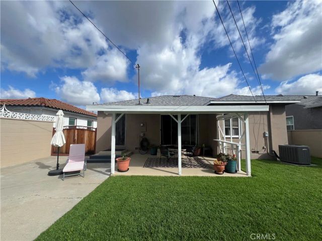 6142 Harvey Way, Lakewood, CA 90713