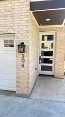 631 N Tyler Street 304, Dallas, TX 75208