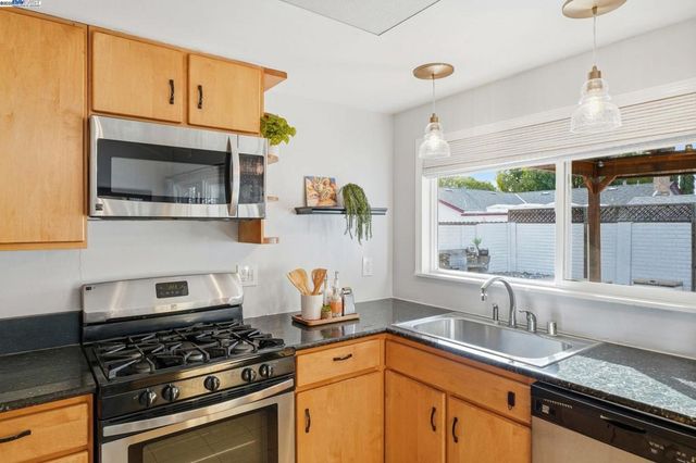 668 Buckeye Drive, Livermore, CA 94551