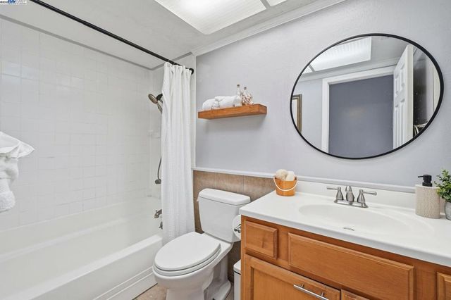 668 Buckeye Drive, Livermore, CA 94551