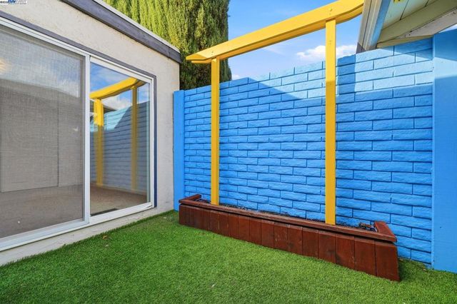 668 Buckeye Drive, Livermore, CA 94551