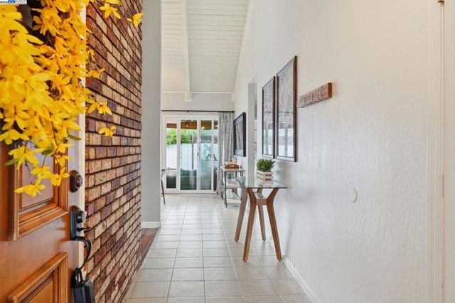 668 Buckeye Drive, Livermore, CA 94551