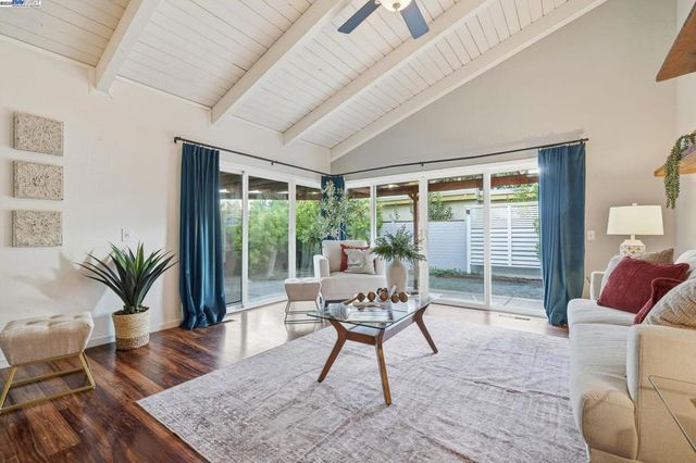 668 Buckeye Drive, Livermore, CA 94551