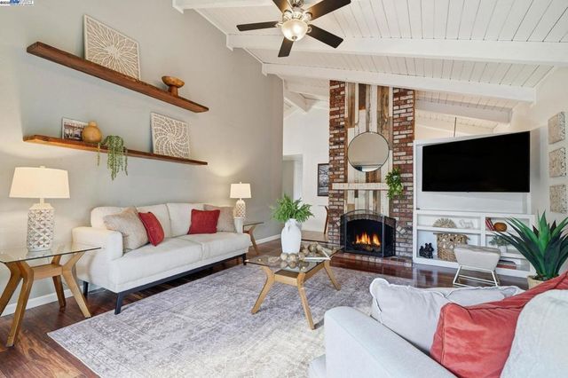 668 Buckeye Drive, Livermore, CA 94551