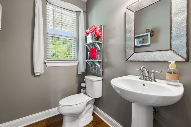 7016 Crimson Leaf Ln, College Grove, TN 37046