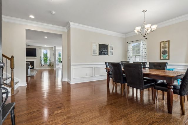 7016 Crimson Leaf Ln, College Grove, TN 37046