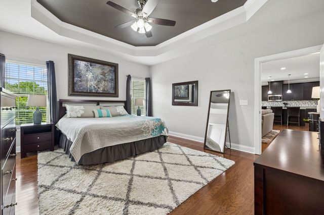 7016 Crimson Leaf Ln, College Grove, TN 37046