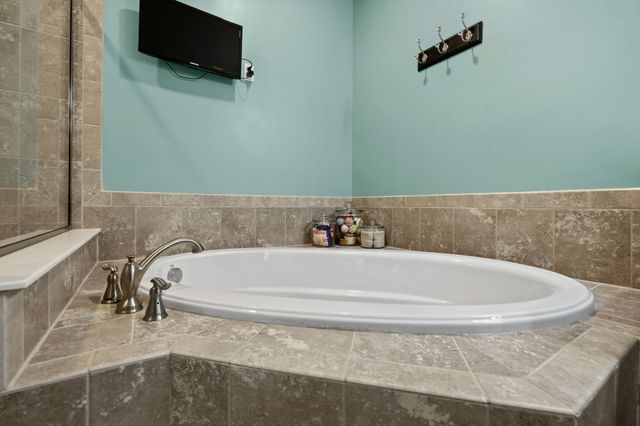 7016 Crimson Leaf Ln, College Grove, TN 37046