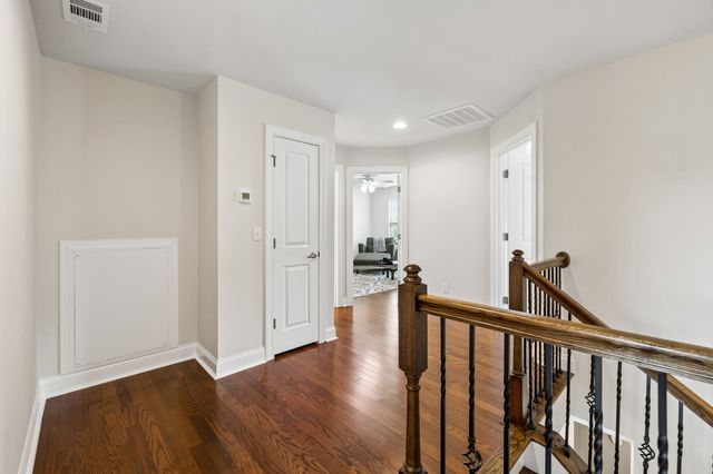 7016 Crimson Leaf Ln, College Grove, TN 37046