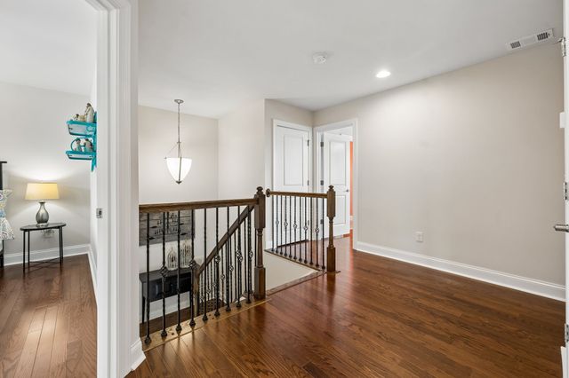 7016 Crimson Leaf Ln, College Grove, TN 37046
