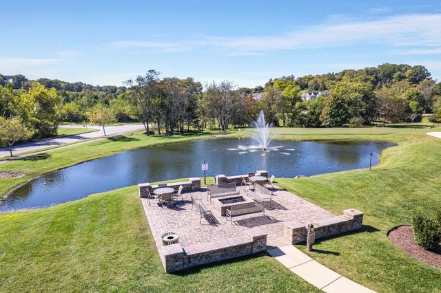 7016 Crimson Leaf Ln, College Grove, TN 37046