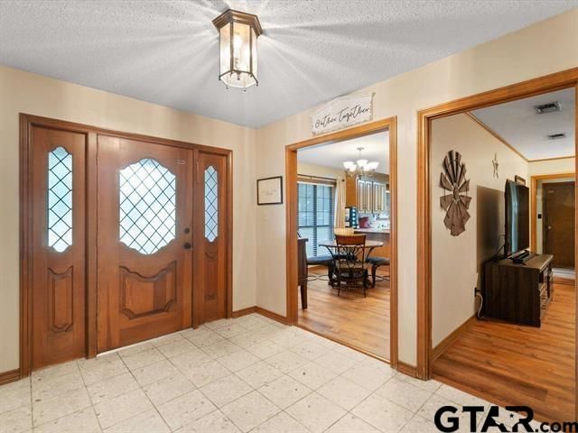 300 Joyner St, Omaha, TX 75571