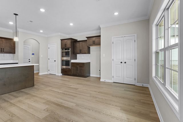 650 Woodrush Drive, Clarksville, TN 37040