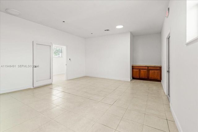 29170 Old Dixie Hwy, Homestead, FL 33033