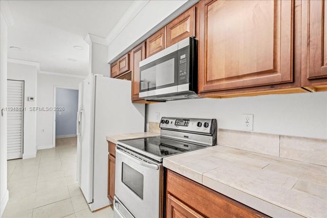 29170 Old Dixie Hwy, Homestead, FL 33033