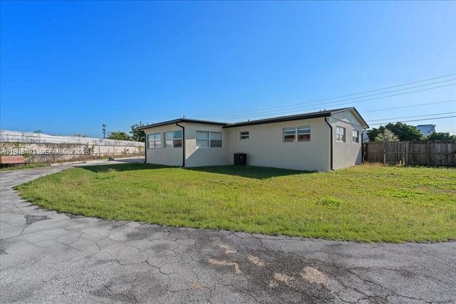 29170 Old Dixie Hwy, Homestead, FL 33033