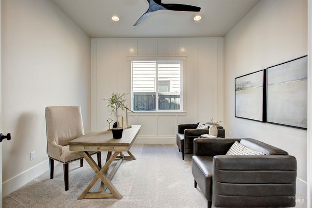 2599 E Cavern Dr, Meridian, ID 83642