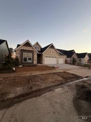 2599 E Cavern Dr, Meridian, ID 83642