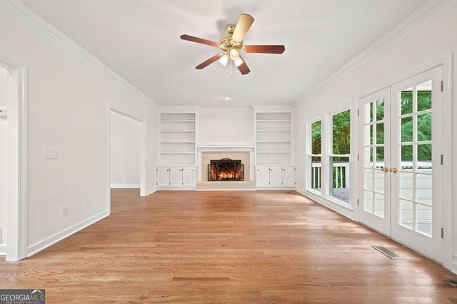 535 Old Path Crossing, Roswell, GA 30075