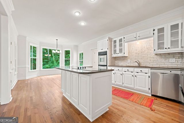 535 Old Path Crossing, Roswell, GA 30075