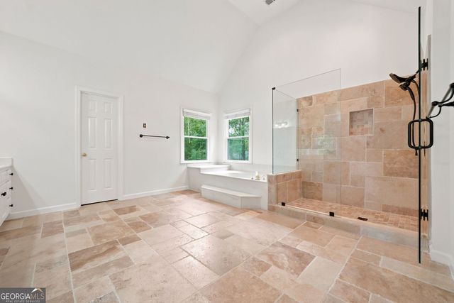 535 Old Path Crossing, Roswell, GA 30075