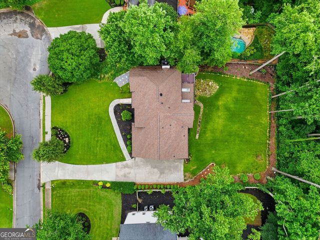 535 Old Path Crossing, Roswell, GA 30075
