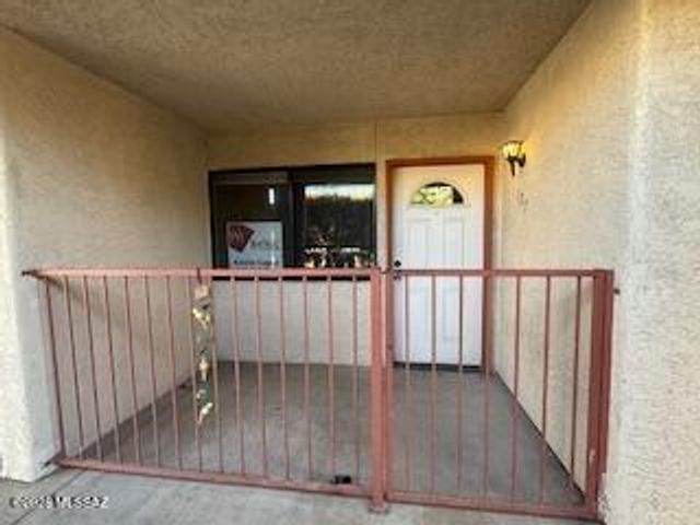 455 W Kelso St Apt 127, Tucson, AZ 85705