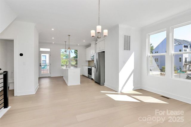 1103 Kokomo Lane, Charlotte, NC 28206