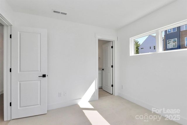 1103 Kokomo Lane, Charlotte, NC 28206