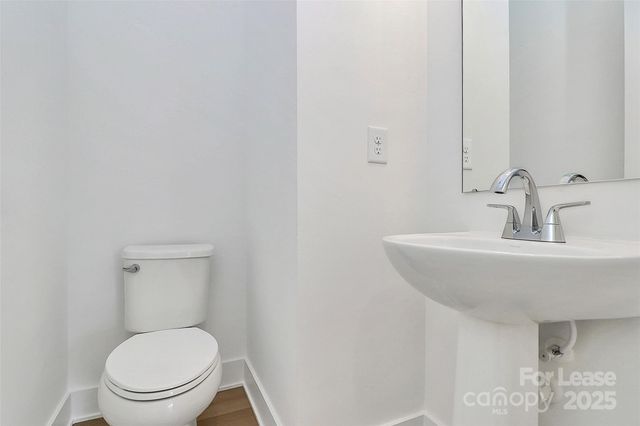 1103 Kokomo Lane, Charlotte, NC 28206