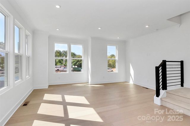 1103 Kokomo Lane, Charlotte, NC 28206