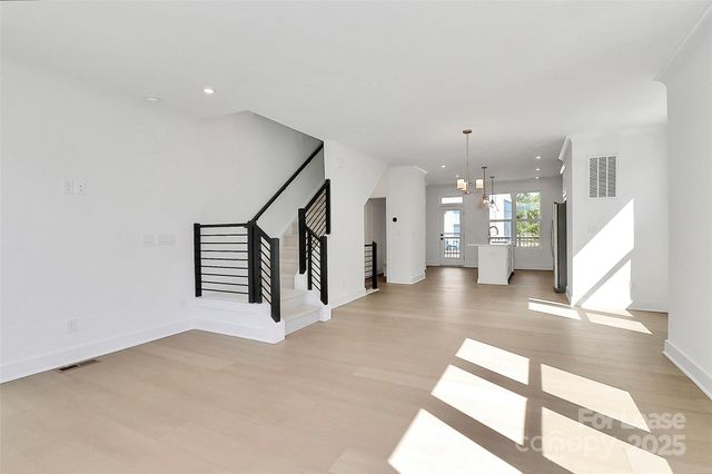 1103 Kokomo Lane, Charlotte, NC 28206