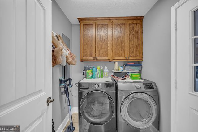 297 Hillandale Drive, Hartwell, GA 30643