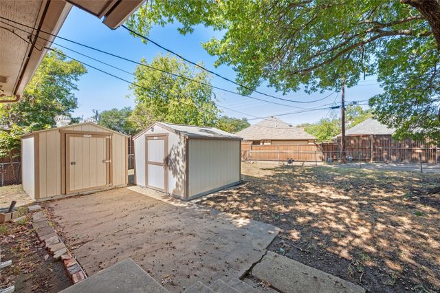8819 Graywood Drive, Dallas, TX 75243