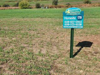 1605 Kyron Drive, Waunakee, WI 53597