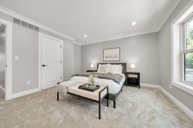 1929 Brookwood Avenue, Royal Oak, MI 48073