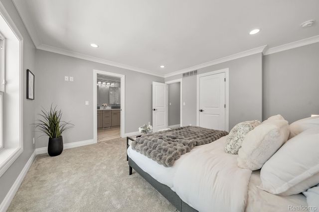 1929 Brookwood Avenue, Royal Oak, MI 48073